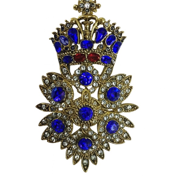 JOAN RIVERS Vintage Royal Monarch Maltese Cross Gold Blue Red Brooch Signed - Picture 1 of 15